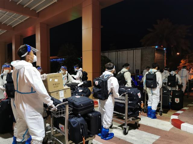 体育登录-泰山打响亚冠头阵高温成新课题 主帅：勿惧怕对手